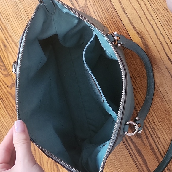 Coach bag- excellent condition - Picture 4 of 5